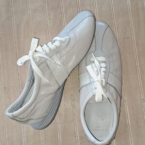Cole Haan Grand.Os Soft Leather Lace-Up Classic Vintage Inspired Trainers